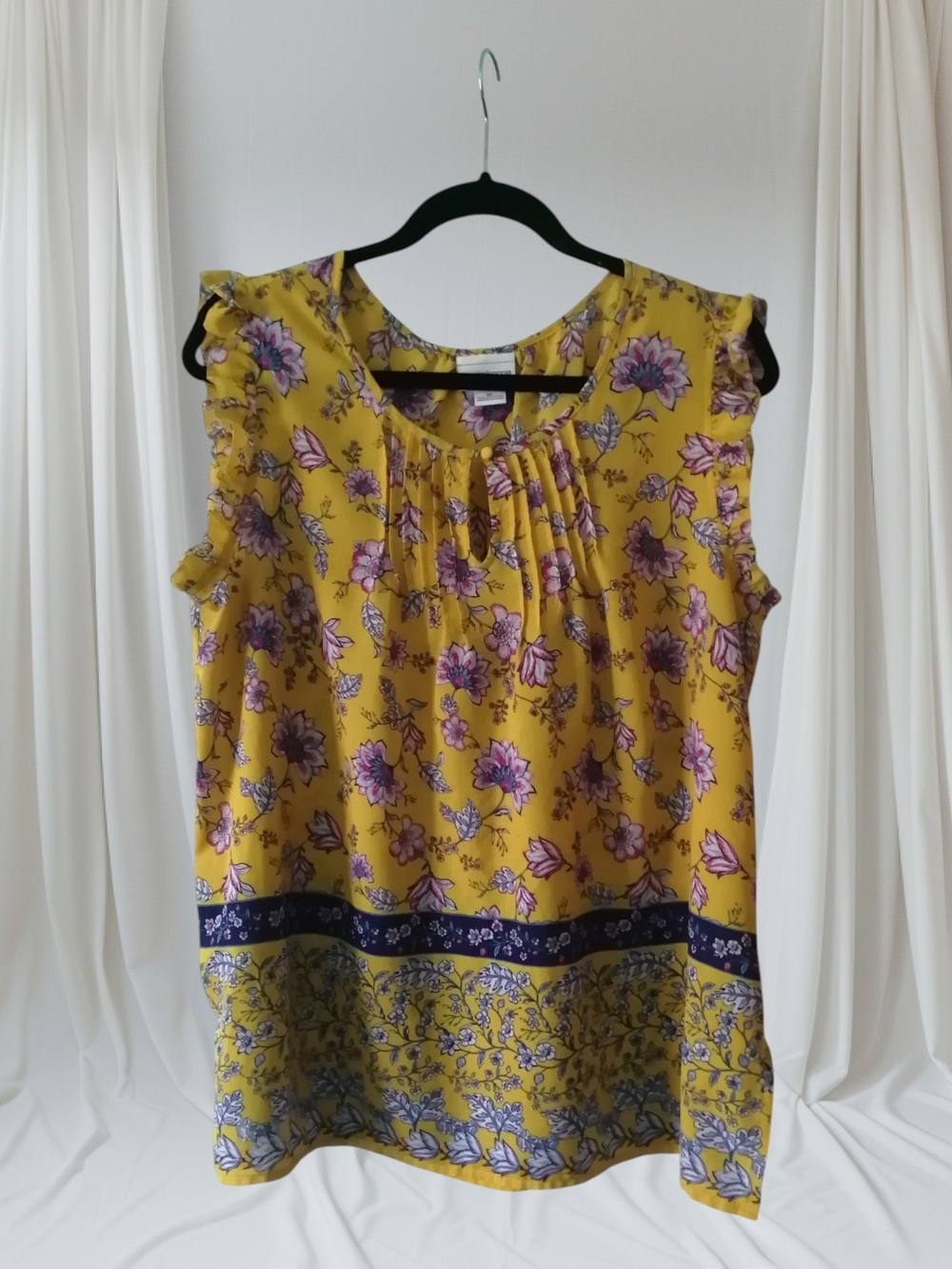 Liz Claiborne Yellow Floral Sleeveless Blouse with Navy Border